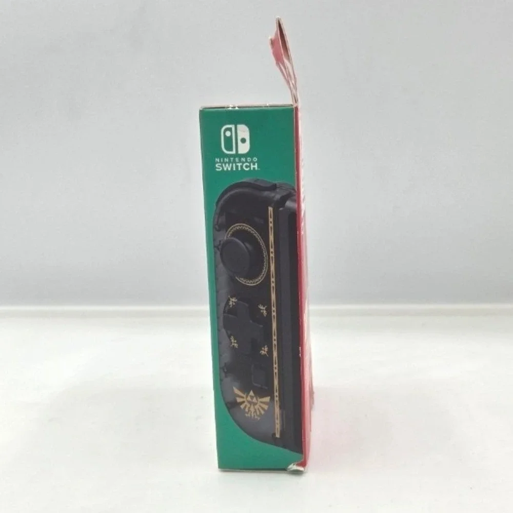 Hori‎ Nintendo Switch Zelda Breath of the Wild D-Pad Left Controller NSW-119U